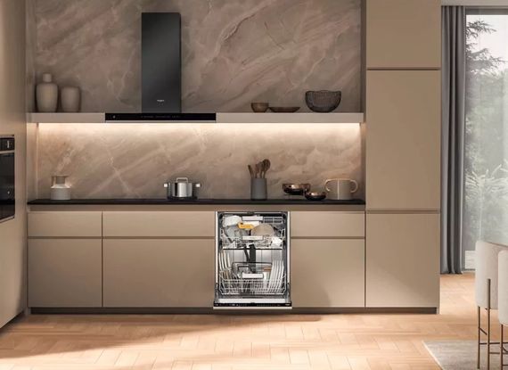 Посудомийна машина Whirlpool вбудована W8IHP42L | Зображення 1