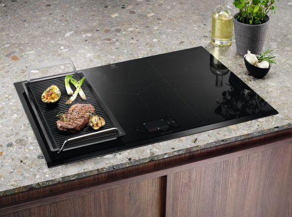 Варильна поверхня Electrolux індукційна EIS87583 | Зображення 3