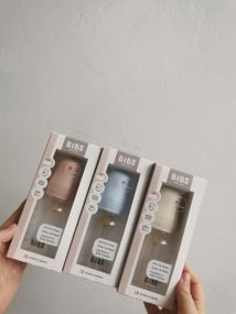 Дитяча пляшечка BIBS Baby Bottle Round Latex 150 мл Slow Flow (повільнийй потік)