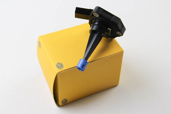 Датчик рівня оливи Q2/Q3/OCTAVIA/SUPERB/CADDY 1.0-2.0D 12-, HELLA (6PR013680071)