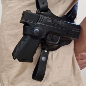 Кобура оперативная двухсторонняя (+чех/обойма) Glock-17 (формованная)