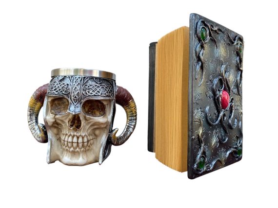 Подарунковий набір Кухоль 3 Рогатий Череп і Блокнот 3 «Лісовий Гримуар Лиси» | Зображення 1