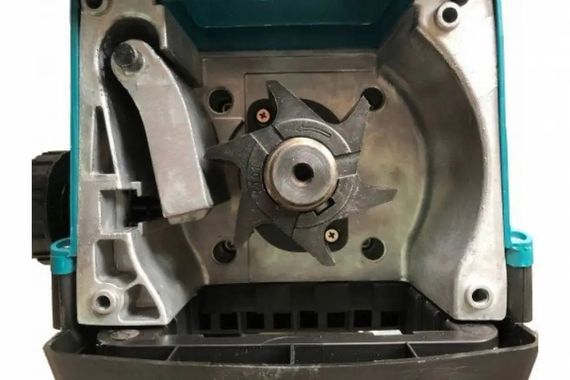 Заслінка подачі садового подрібнювача гілок Makita UD2500 (652023709) | Зображення 4