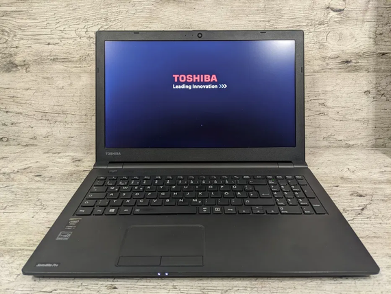 Ноутбук Toshiba   8/750 GB Intel i3 15.6 Intel HD | Зображення 2