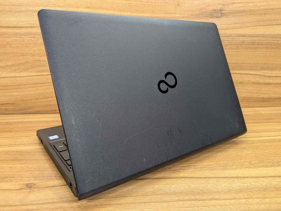 Ноутбук Fujitsu LifeBook A357 / 15.6" (1366x768) TN / Intel Core i5-7200U (2 (4) ядра по 2.5 - 3.1 GHz) / 8 GB DDR4 / 240 GB SSD / Intel HD Graphics 620 / WebCam / Windows 10 б/в | Зображення 5