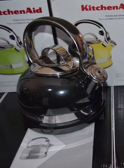 Чайник KitchenAid KTEN20SBOB 1.9 л, черный | Зображення 5