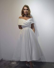 Сукня на розпис, атлас розмір 44