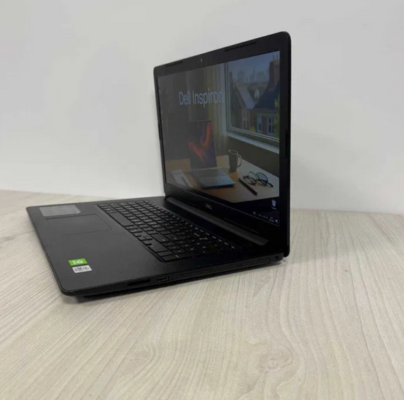 Ноутбук Dell Inspiron 3793 FHD i7 1065G7 16GB SSD 512GB NVidia MX 230 Б/В | Зображення 1