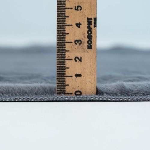 Килимок для підлоги з еко-хутра ТМ Dariana Moonbeam 50*60 см графітний | Зображення 1