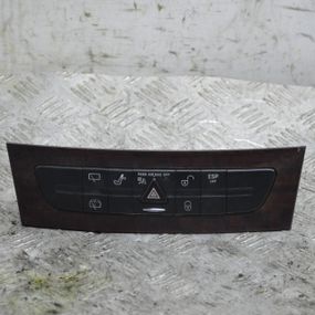 Блок кнопок на торпедо Mercedes-Benz E-Class W211 2004-2009 Чейнджер ченджер Мерседес в211 2118213779