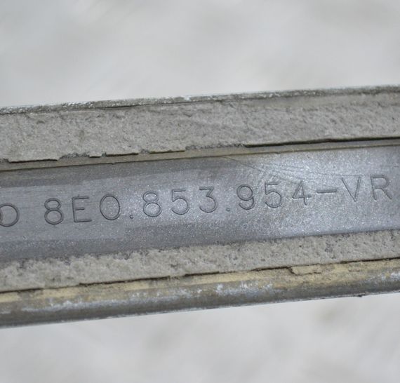 Молдинг передніх правих дверей Audi A4 B7 2004-2008 накладка декоративна на двері Ауді А4 б7 8E0853954VR | Зображення 2