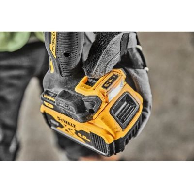 Шуруповерт DeWALT XR Li-Ion 18V 5Ah, 90 Нм, 0-650/0-2000 об/мин (DCD800P2T) | Зображення 6