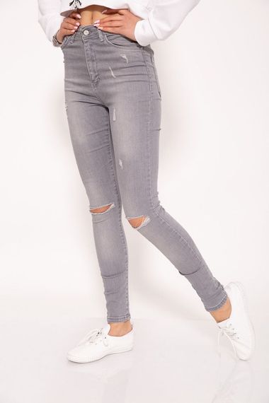Рваные джинсы женские серого цвета 29R540-3 | Зображення 2