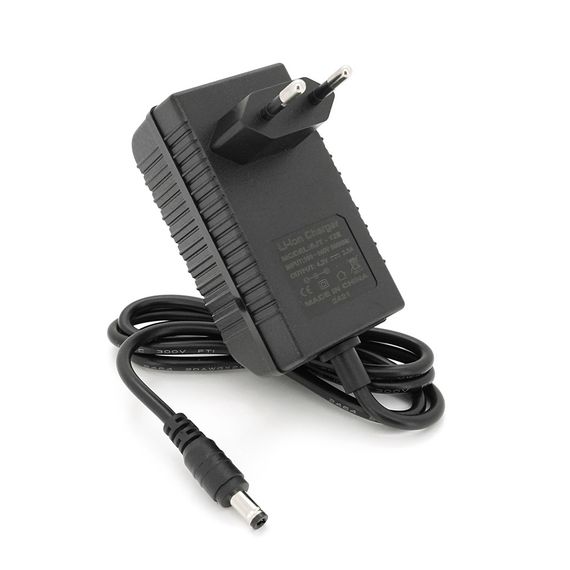 Зарядное устройство для аккумуляторов Li-ion 4.2V2.5A,штекер 5.5x2.5.87x46x42mm | Зображення 2