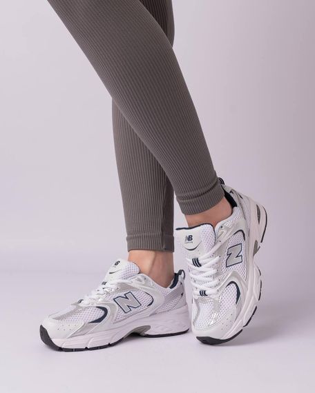 Женские кроссовки N-e-w B-alanc-e 530 White Silver Navy Premium, Вьетнам | Зображення 1