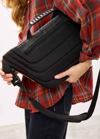 Жіноча cумка-бананка під ноутбук Sambag Urban Laptop чорно-помаранчева 46 × 26 см (51411129) | Зображення 4