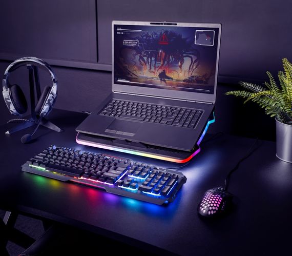 Підставка до ноутбука Trust GXT 1126 Aura (17') RGB Black (24192_TRUST) | Зображення 1