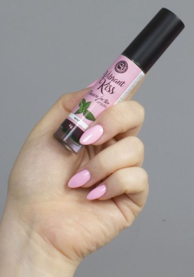 Блиск для губ з ефектом вібрації Secret Play - LIP GLOSS Vibrant Kiss Mint, 6 грам Sex Aura | Зображення 2