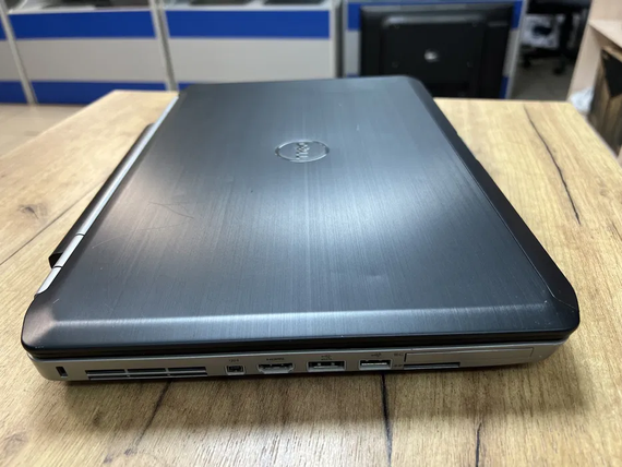 Ноутбук для навчання Dell Latitude 5520 15.6" HD intel core i3 2330M/4gb/500Gb HDD | Зображення 4