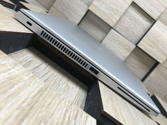 Ультрабук Б-класс HP EliteBook 735 G6 / 13.3" (1920x1080) IPS Touch / AMD Ryzen 7 Pro 3700U (4 (8) ядра по 2.3 - 4.0 GHz) / 8 GB DDR4 / 256 GB SSD M.2 / AMD Radeon Vega 10 Graphics / WebCam / USB 3.1 / HDMI б/у | Зображення 4