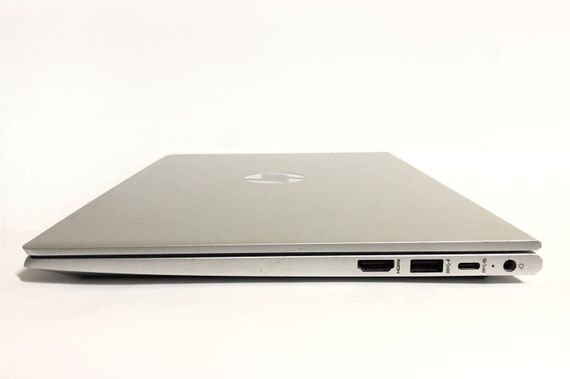 Ультрабук HP ProBook 430 G8 / 13.3" (1366x768) TN / Intel Core i3-1115G4 (2 (4) ядра по 4.1 GHz) / 8 GB DDR4 / 128 GB SSD / Intel UHD Graphics / WebCam / Win 11 Pro б/у + Подарок  Новый флеш-накопитель Kingston 64GB | Зображення 4