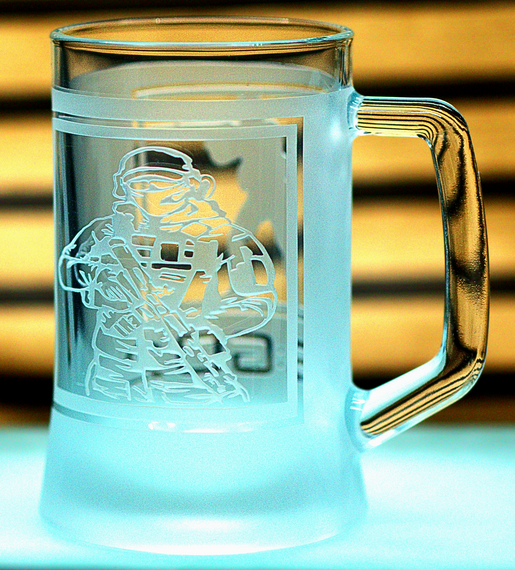 Пивний келих 670 мл CS GO КС ГО з гравіюванням подарунок для геймера фаната  ігровий кухоль для пива | Зображення 5