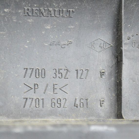 Панель підсвітки номерного знака Opel Movano 2003-2010 накладка Опель Мовано 7700352127 | Зображення 2