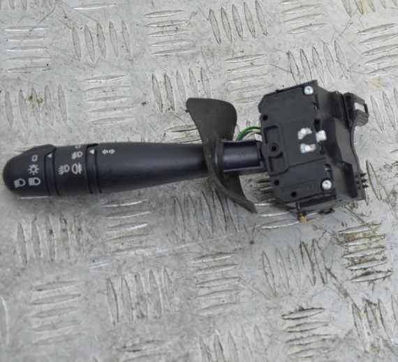 Підрульовий перемикач лівий Renault Clio II 1998-2001 Перемикач поворотів Рено Кліо 2 123581