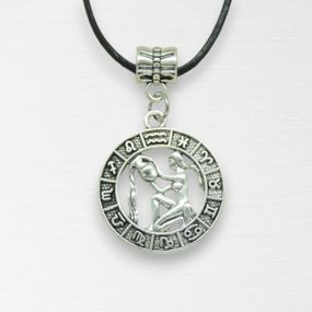 Кулон на кожаном шнурке знак зодиака Водолей серебристый 3.3 см