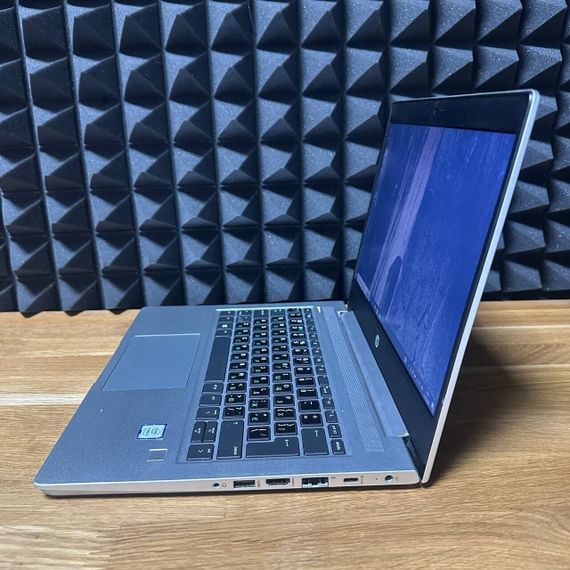 Ультрабук Б-класс HP ProBook 430 G6 / 13.3" (1366x768) TN / Intel Core i3-8145U (2 (4) ядра по 2.1 - 3.9 GHz) / 8 GB DDR3 / 128 GB SSD / Intel UHD Graphics / WebCam б/у | Зображення 3
