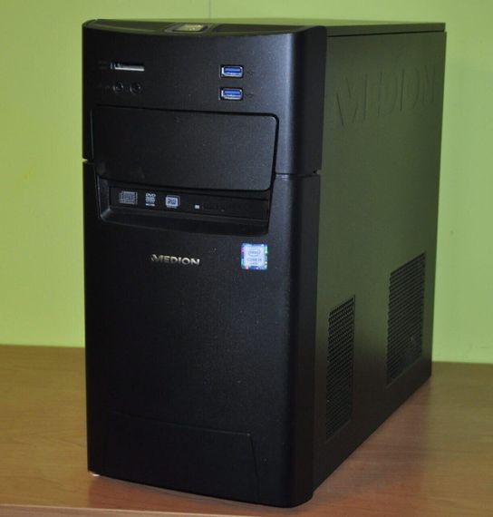 Комп'ютер Medion Akoya P5360 E-MT22 Tower / Intel Core i5-6402P (4 ядра по 2,8 - 3,4 ГГц) / 16 ГБ DDR4 / 128 ГБ SSD + 4000 ГБ HDD / Intel HD Graphics 510 / DVD-ROM / Windows 11 Home б/в | Зображення 1