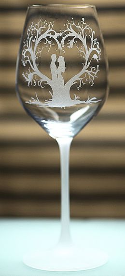 Винный бокал с гравировкой 480 мл Дерево любви романтический подарок фужер для пары