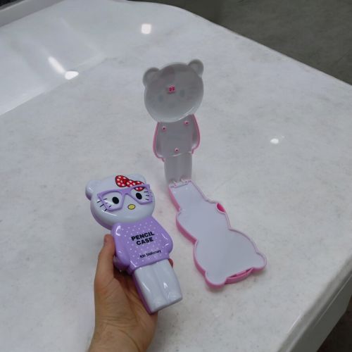 Пенал пластиковий аніме "Sanrio: Hello Kitty" (бузкова) | Зображення 1