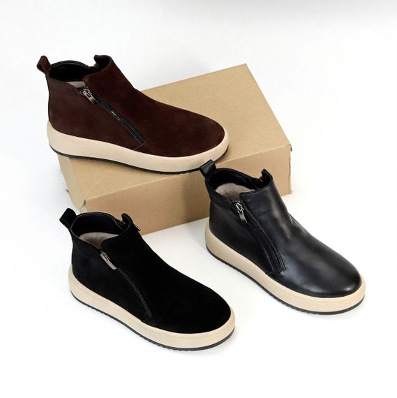 Лаконичные черные кожаные зимние ботинки на две молнии | Зображення 9