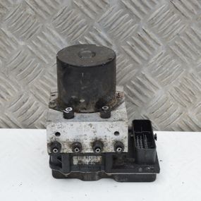 Блок управління ABS Skoda Fabia II 2007-2014 Насос АБС Шкода Фабія 2 6Q0907379AQ 6Q0614517AE 0265234397