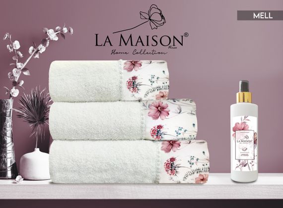 Подарунковий набір рушників La Maison, 3 шт. з ароматом Mell