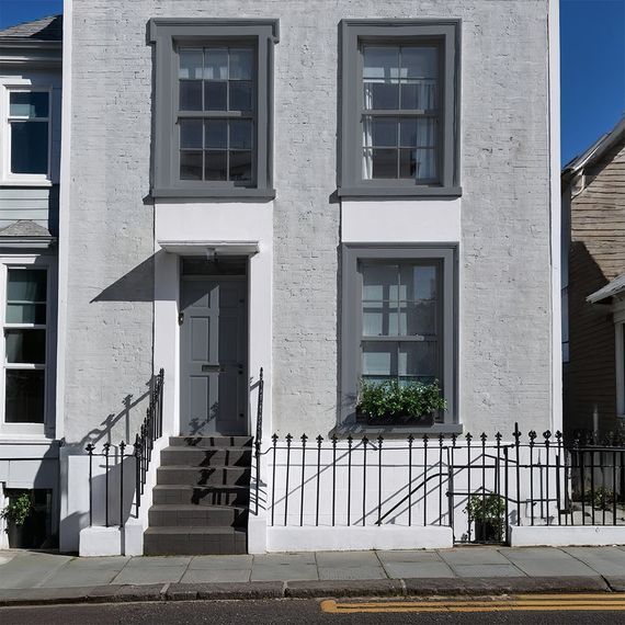 Емаль акрилова Для Вікон та Дверей SkyLine Wood Сіра RAL 7046 0.4 л | Зображення 1