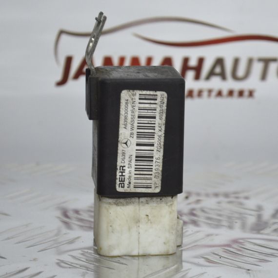 Реле насоса Mercedes Vito (W639) 2003-2014 клапан помпи Мерседес Віто 639 A6398300084 | Зображення 1