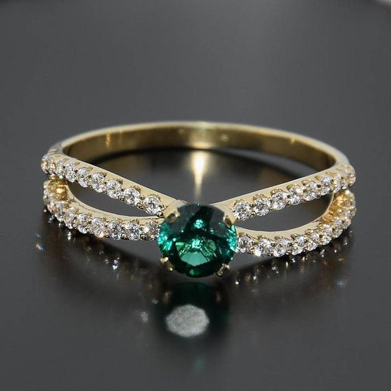 Кольцо из желтого золота с фианитами 16.5 | Зображення 1