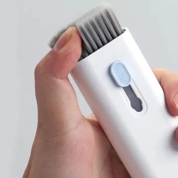 Набор 7в1 для чистки клавиатур, наушников, экранов, многофункциональная щетка | Зображення 1