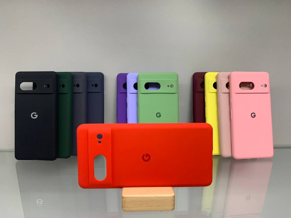 Google Pixel 7 Протиударний чохол з логотипом софт тач червоний