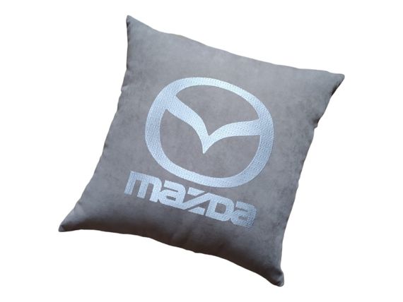 Авто Подушка з вишивкою логотипу марки мазда Mazda сірий автомобілісту 00186