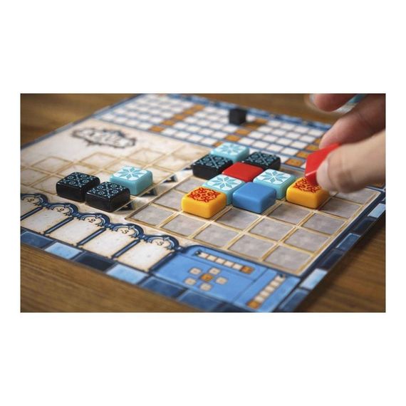 Настольная игра Azul (Азул) (украинское издание) | Зображення 1
