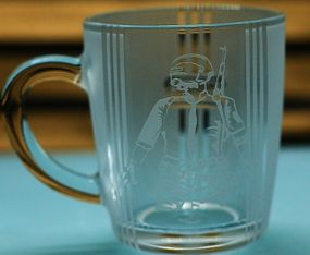 Скляна чашка 350 мл PUBG з гравіюванням подарунок для фаната PUBG ігровий кухоль ПАБГ