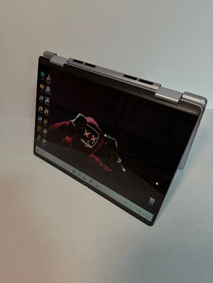 Ноутбук Dell Inspiron 7440 2in1 / 14" (1920x1080) IPS Touch / Intel Core 3 100U (2 (4) ядра по 1.2 - 4.7 GHz) / 8 GB DDR5 / 512 GB SSD / Intel Graphics Xe / WebCam б/у | Зображення 5