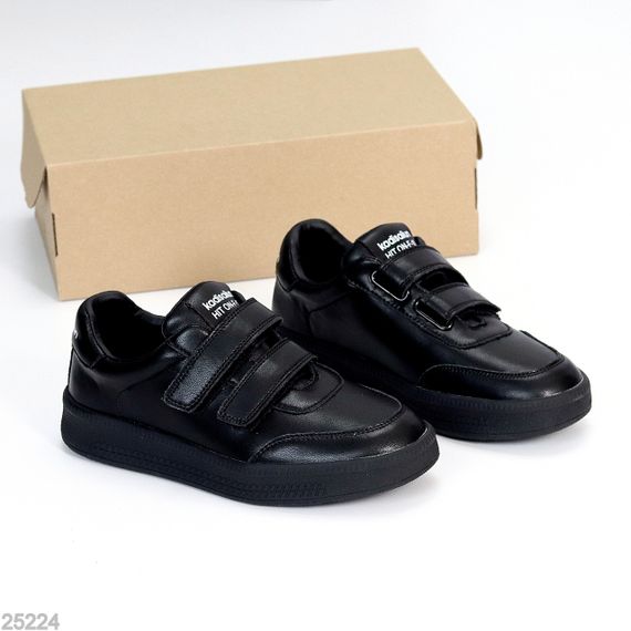 Повсякденні чорні кеди на липучках натуральна шкіра в асортименті