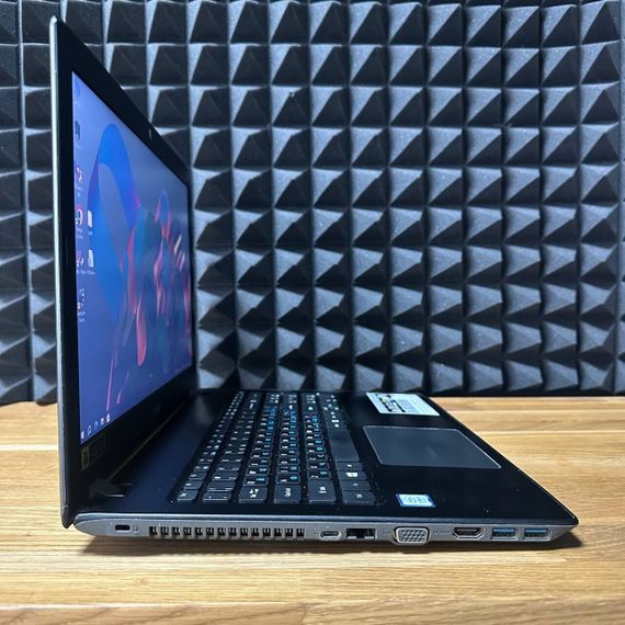 Ноутбук Б-клас Acer Aspire E5-575 / 15.6" (1920x1080) TN / Intel Core i5-7200U (2 (4) ядра по 2.5 - 3.1 GHz) / 8 GB DDR4 / 128 GB SSD / Intel HD Graphics 620 / WebCam б/в | Зображення 4