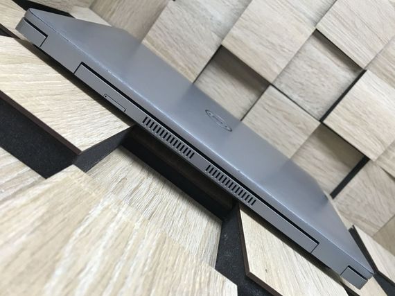 Ультрабук Б-клас Dell Latitude 5420 / 14" (1920x1080) IPS / Intel Core i5-1135G7 (4 (8) ядра по 4.2 GHz) / 8 GB DDR4 / 256 GB SSD M.2 / Intel Iris Xe Graphics / WebCam / HDMI / Windows 10 б/в | Зображення 7