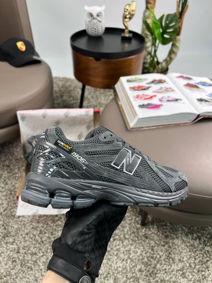 Чоловічі кросівки New 1906R New Dark Grey , В'єтнам | Зображення 4