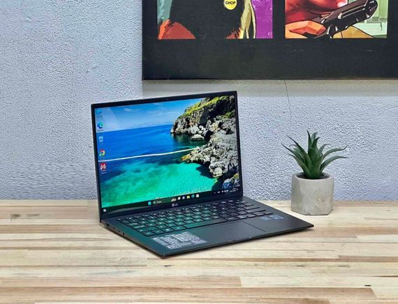 Ультрабук LG Gram 14Z90P / 14" (1920x1080) IPS / Intel Core i7-1165G7 (4 (8) ядра по 2.8 - 4.7 GHz) / 8 GB DDR4 / 512 GB SSD / Intel Iris Xe Graphics / WebCam / Win 11 Home б/у | Зображення 2